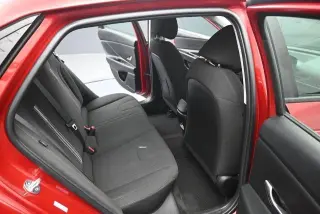 Hyundai ELANTRA 2024 SEL Sedán de 4 puertas