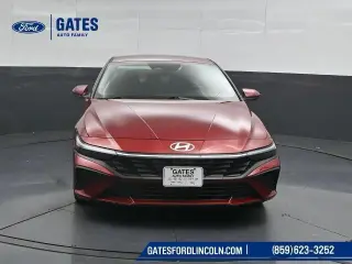 Hyundai ELANTRA 2024 SEL Sedán de 4 puertas