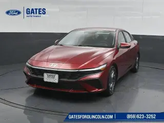 Hyundai ELANTRA 2024 SEL Sedán de 4 puertas