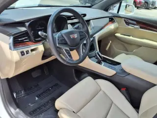 Cadillac XT5 2017 Premium Luxury SUV de 4 puertas
