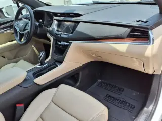 Cadillac XT5 2017 Premium Luxury SUV de 4 puertas