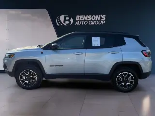 Jeep Compass 2025 4x4 Trailhawk 4dr SUV