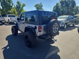 Jeep Wrangler 2015 4x4 Rubicon SUV de 2 puertas