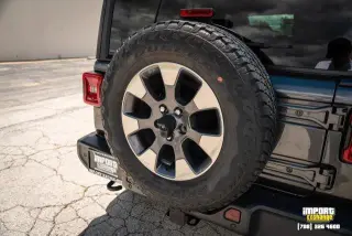 Jeep Wrangler Unlimited 2018 4x4 Moab SUV de 4 puertas (lanzamiento de mitad de año)