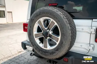 Jeep Wrangler Unlimited 2018 4x4 Moab SUV de 4 puertas (lanzamiento de mitad de año)