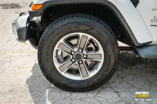 Jeep Wrangler Unlimited 2018 4x4 Moab SUV de 4 puertas (lanzamiento de mitad de año)