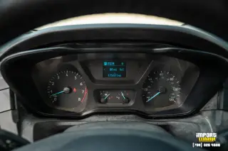 Ford Transit 2015 350 3 puertas LWB Furgón de techo alto con puerta corrediza en el lado del pasajero