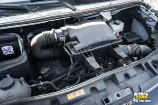 Furgoneta de carga con techo alto Mercedes-Benz Sprinter 2019 4x2 3500XD 3 puertas 170 pulgadas de distancia entre ejes