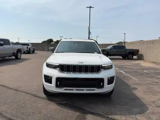 Jeep Grand Cherokee L 2023 4x4 Overland SUV de 4 puertas