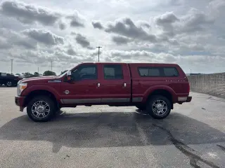 Ford F-250 Super Duty 2015 4x4 Platinum 4dr Crew Cab 8 ft. LB Pickup