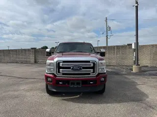 Ford F-250 Super Duty 2015 4x4 Platinum 4dr Crew Cab 8 ft. LB Pickup