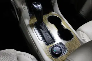 GMC Acadia 2019 4x4 Denali 4dr SUV