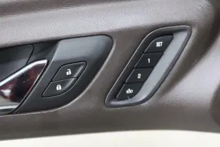 GMC Acadia 2019 4x4 Denali 4dr SUV