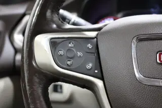 GMC Acadia 2019 4x4 Denali 4dr SUV