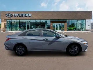 Hyundai ELANTRA 2026 SEL Sport 4dr Sedan
