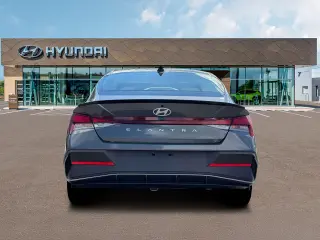 Hyundai ELANTRA 2026 SEL Sport 4dr Sedan