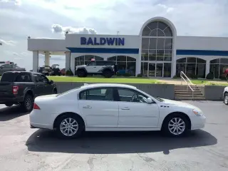 Buick Lucerne 2011 CXL 4dr Sedan