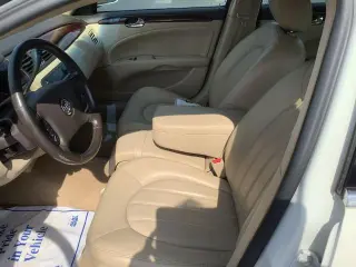 Buick Lucerne 2011 CXL 4dr Sedan