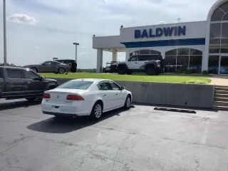 Buick Lucerne 2011 CXL 4dr Sedan