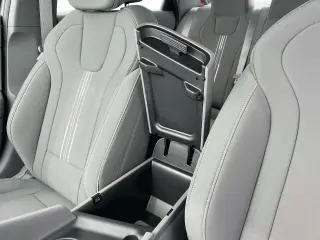 Hyundai ELANTRA 2024 SEL 4dr Sedan