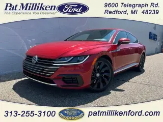 Volkswagen Arteon 2019 SE R-Line 4dr Sedan w/19 Inch Wheels