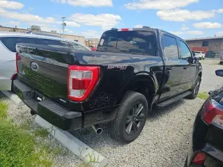 Ford F-150 2023 4x4 Lariat 4dr SuperCrew 5.5 ft. SB