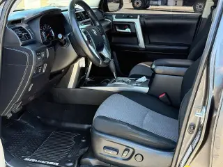 Toyota 4Runner 2019 4x2 SR5 4dr SUV
