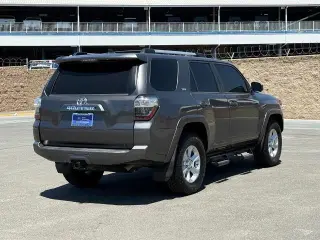 Toyota 4Runner 2019 4x2 SR5 4dr SUV