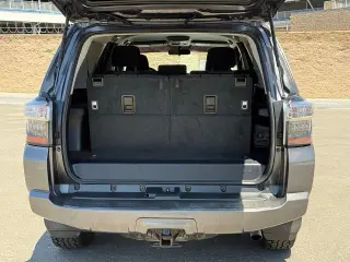 Toyota 4Runner 2019 4x2 SR5 4dr SUV