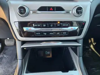 Ford Explorer 2023 AWD XLT 4dr SUV