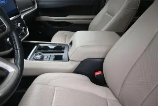 Ford Expedition 2022 4x2 XLT 4dr SUV
