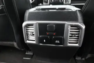 Ford F-150 2020 4x4 Platinum 4dr SuperCrew 5.5 ft. SB