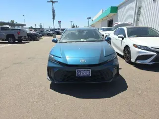 Toyota Camry 2025 SE 4dr Sedan