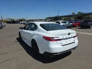 Toyota Camry 2026 SE 4dr Sedan