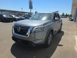 Nissan Pathfinder 2025 SV 4dr SUV