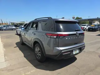 Nissan Pathfinder 2025 SV 4dr SUV