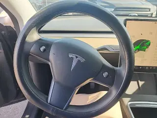 Tesla Model Y 2023 AWD Long Range 4dr Crossover