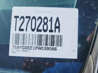 Tesla Model Y 2023 AWD Long Range 4dr Crossover