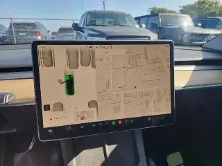 Tesla Model Y 2023 AWD Long Range 4dr Crossover