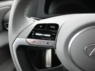 Hyundai ELANTRA 2025 SEL Sport 4p Sedan