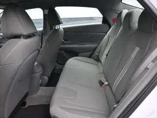 Hyundai ELANTRA 2025 SEL Sport 4p Sedan