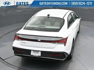 Hyundai ELANTRA 2025 SEL Sport 4p Sedan