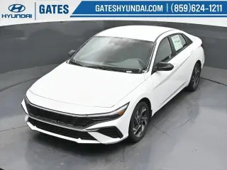 Hyundai ELANTRA 2025 SEL Sport 4p Sedan