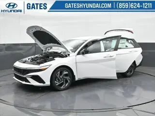Hyundai ELANTRA 2025 SEL Sport 4p Sedan