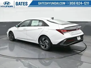 Hyundai ELANTRA 2025 SEL Sport 4p Sedan