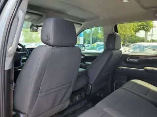 Chevrolet Silverado 1500 2023 4x4 RST Cabina Doble 4 pnas. Cama Corta de 5.8 pies