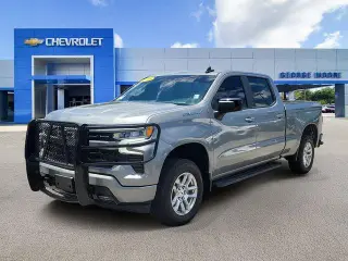 Chevrolet Silverado 1500 2023 4x4 RST Cabina Doble 4 pnas. Cama Corta de 5.8 pies