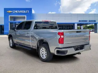 Chevrolet Silverado 1500 2023 4x4 RST Cabina Doble 4 pnas. Cama Corta de 5.8 pies