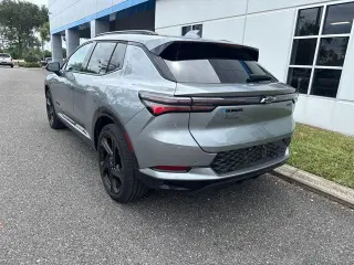 Chevrolet Equinox EV 2024 RS SUV de 4 puertas con 2RS