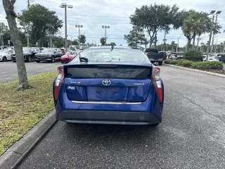 Toyota Prius 2016 Tres Hatchback de 4 puertas